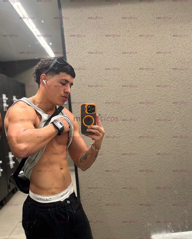 FOTOS DE DISPONIBLE DISPUESTO A COMPLACERTE BUENA VERGA Y BUEN CULO, ESCRÍBEME A WHATSAPP