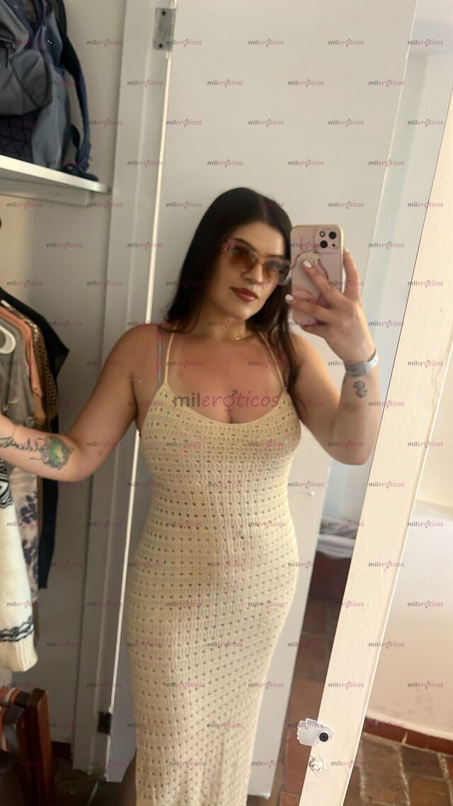 FOTOS DE PELINEGRA DE PIEL SUAVE, A LA PUERTA DE TU CASA, SOLO A DOMICILIOS