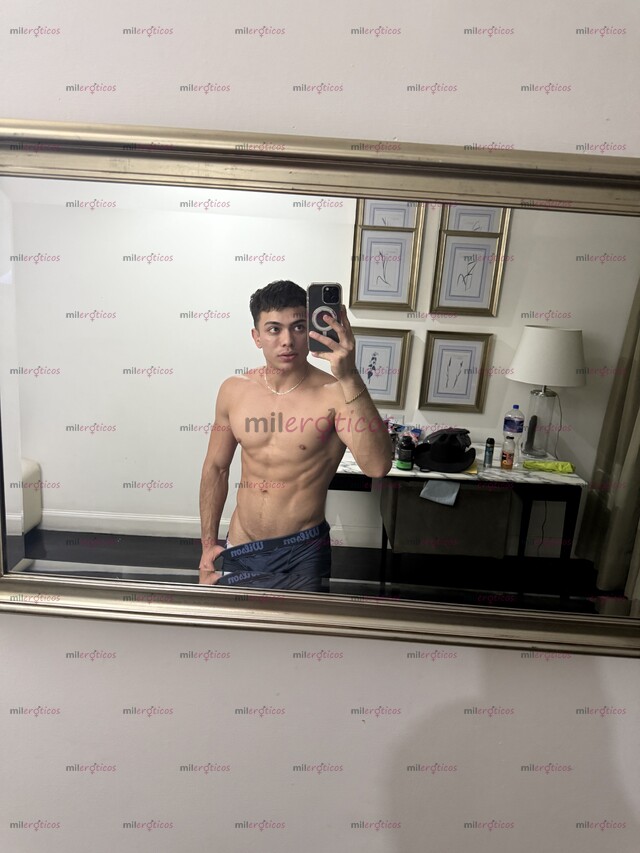 FOTOS DE (G) PARA DARTE DONDE TE MERECES, PASARLA SUPER BIEN