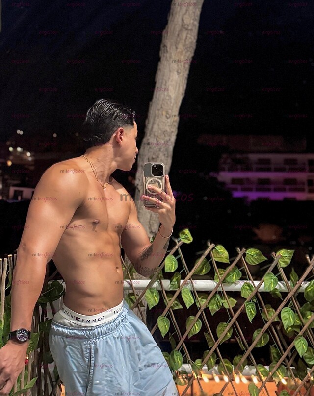 FOTOS DE DISPONIBLE JOVEN DISCRETO DISPUESTO A COMPLACERTE, ESCRÍBEME A WHATSAPP !!!