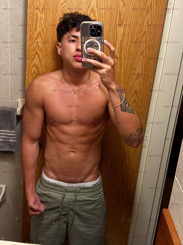 FOTOS DE DISPONIBLE JOVEN DISCRETO DISPUESTO A COMPLACERTE, ESCRÍBEME A WHATSAPP !!!