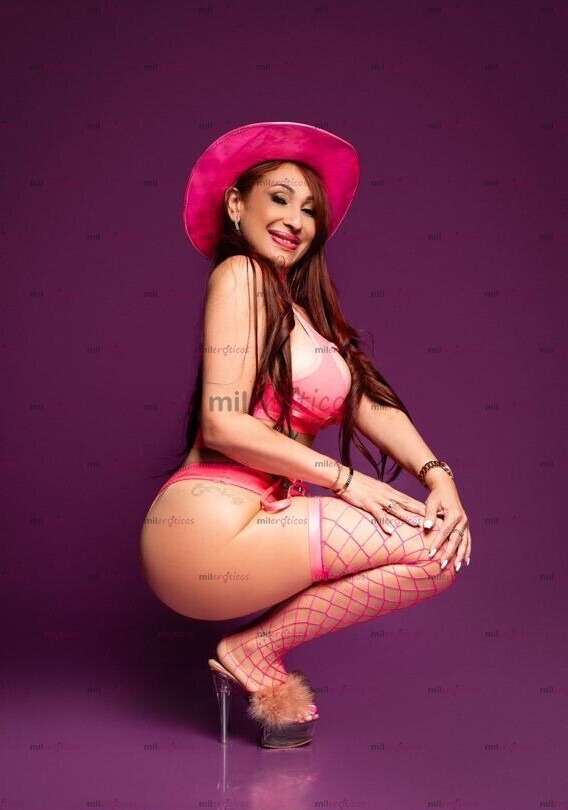 FOTOS DE SOY REBE UNA MILF COLOMBIANA MUY CALIENTE TE LLEVARE A DESCUBRIR LA LUJURIA