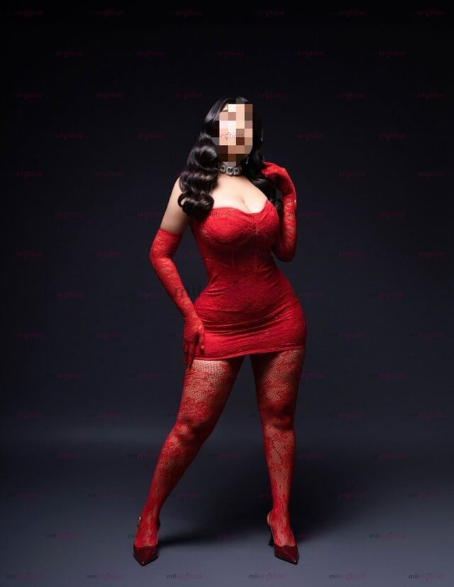 FOTOS DE HOLA MI NOMBRE ES XIMENA UNA CHICA HERMOSA Y VOLUPTUOSA DISPUESTA A COMPLACERTE