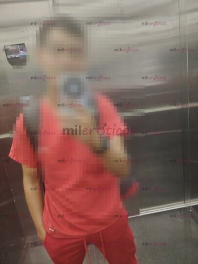 FOTOS DE JOVEN TERAPEUTA, CUENTO CON SERVICIO A DOMICILIO PARA PAREJAS