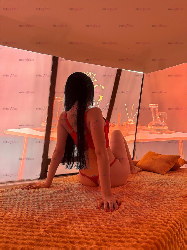 FOTOS DE VALERY NUEVA PRECIOSA ESCORT CON UNA FIGURA DIVINA Y CINTURA