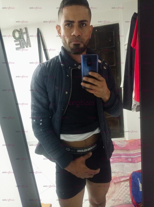 FOTOS DE SEMENTAL VERGON Y FULL LECHERO DISPUESTO A LLENARTE DE PLACER...COMPRUEBALO