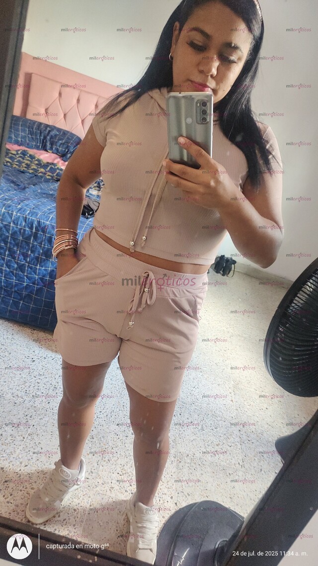 FOTOS DE RICA Y FOGOSA CON GRAN CULO CON VAGINA GORDA APRETADA Y CON VELLOS