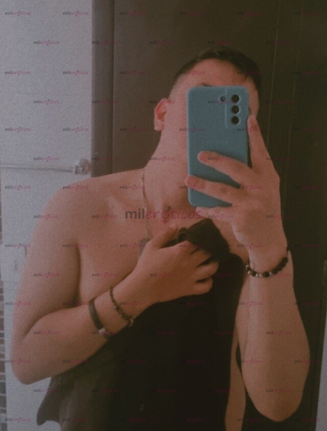 FOTOS DE HOLA SOY UN HOMBRE DE 22 AÑOS SI BUSCAS DIVERTIRTE UN RATO ESCRIBEME....