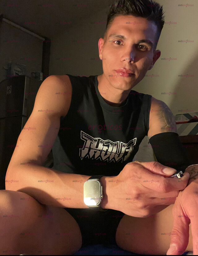 FOTOS DE MACHO TATUADO MORBSO TOP 20CM GRUESA SITIO PRIVADO