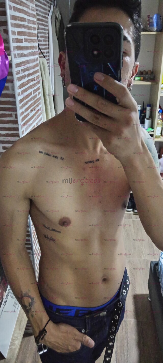 FOTOS DE JOVEN RESERVADO Y COMPLACIENTE VEN A DISFRUTAR 3243606465