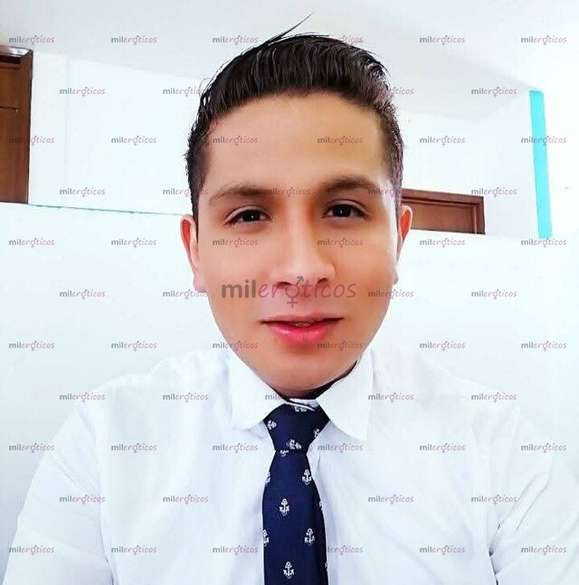 FOTOS DE CHICO EDUCADO, DISCRETO, JOVEN Y DISPUESTO A DARTE UN EXCELENTE SERVICI