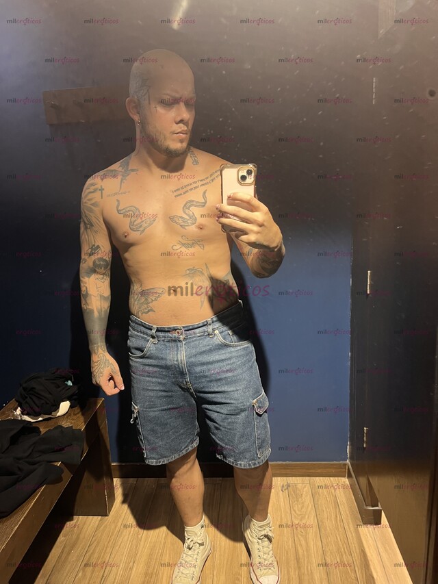 FOTOS DE TATUADO, AGRADABLE, EDUCADO, PELÓN 1,75 CON LUGAR DISCRETO