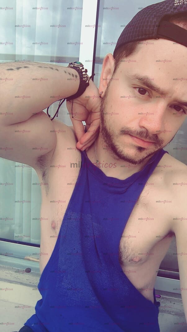 FOTOS DE GABO PASIVO EXPERTO EN LLEVAR TU PLACER AL MÁXIMO ÉXTASIS , JUGUEMOS SIN MIEDO