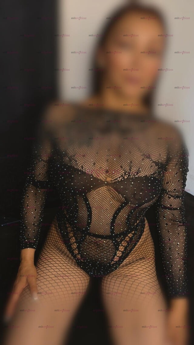 FOTOS DE HERMOSA MADURITA!, CON BUEN CUERPO!!! Y BUEN LÉXICO