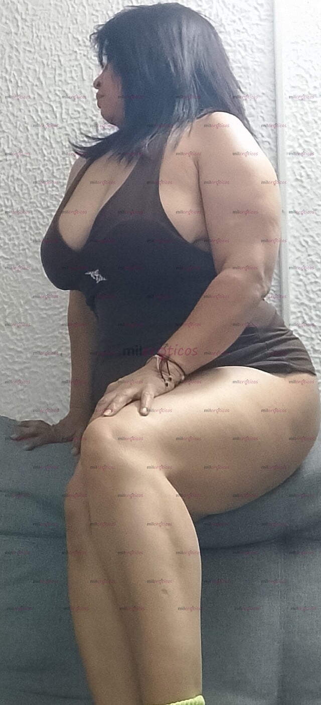 FOTOS DE NALGONA Y JUGUETONA DISPUESTA A CUMPLIR TODOS TUS MAS RICOS D