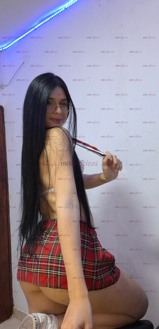 FOTOS DE SOY SHADIA UNA LINDA TRANSEXUAL CON UNA PIEL BLANCA HERMOSA