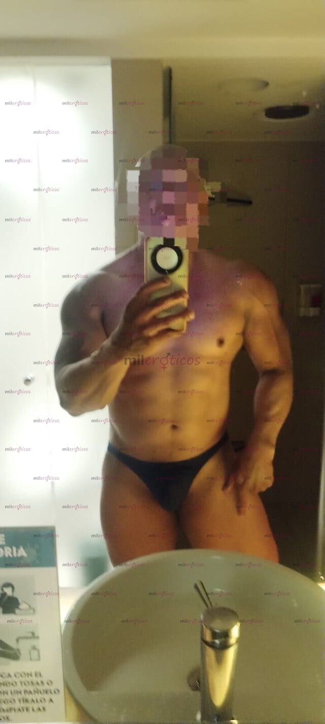 FOTOS DE MORENO MUSCULOSO DECANTADOR DE CULOS Y EXPRIMIDOR DE PANOCH S HUMEAME LA VRG