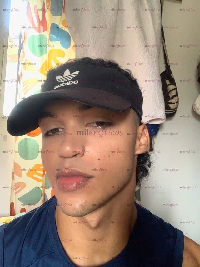 FOTOS DE ARRECHO CULION ACTIVO , GANOSO DE CULO ANSIOSO PARA CLAVAR
