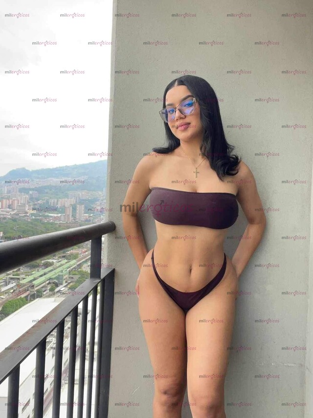 FOTOS DE DÉJATE LLEVAR POR UNA EXPERIENCIA SENSUAL CON UNA MUJER REAL