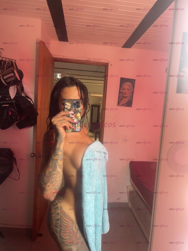 FOTOS DE DELGADA TATUADA Y DESCOMPLICADA ... DISPUESTA A TODO LO QUE QUIERAS