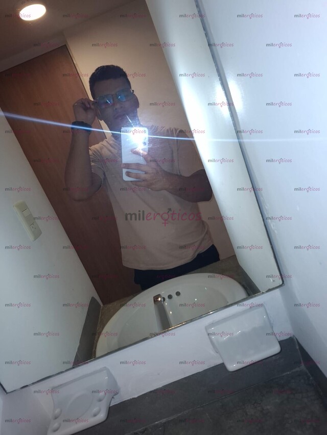 FOTOS DE CHAMO .. ACTIVO . VARONIL .DISCRETO . LECHERO