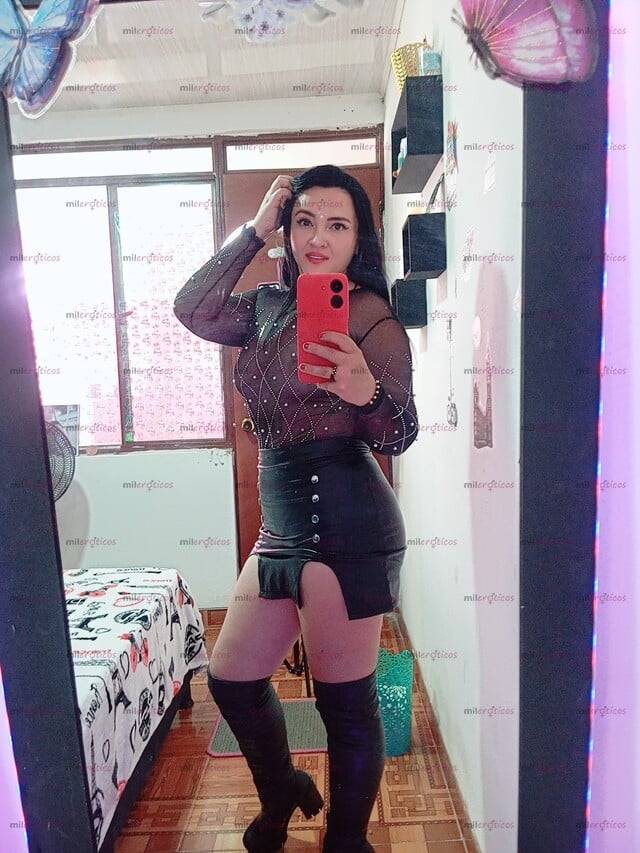 FOTOS DE NIFÓMANA ESPERANDO POR TU PENE RICO CARGADO DE LECHE GRAN PROMO