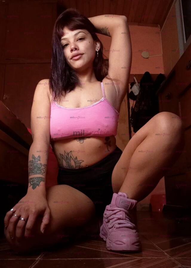 FOTOS DE 21 AÑITOS LISTA PARA COMPLACERTE Y ME DES MUY DURO