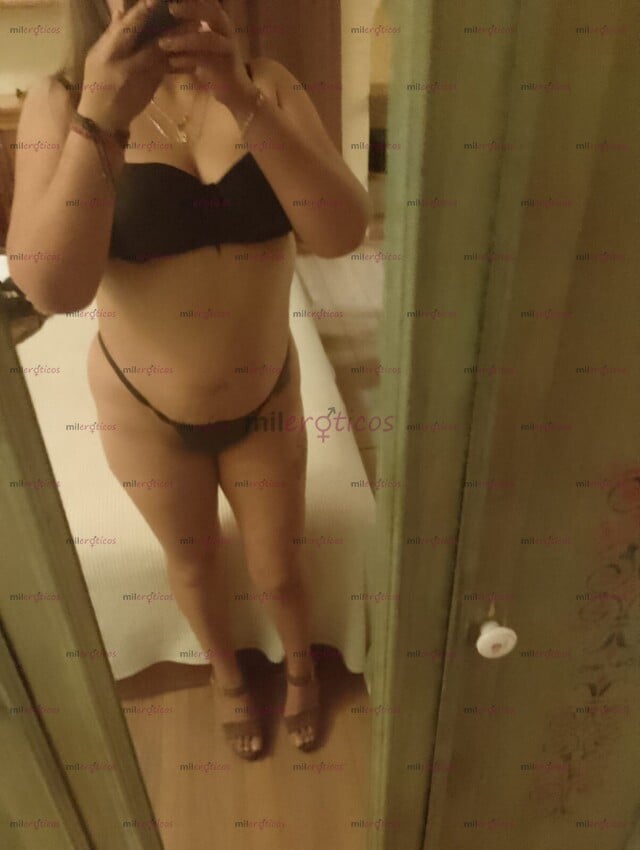 FOTOS DE HOLA AMOR SOY WENDY , ESTOY AQUÍ PARA SERVIRTE SOY UNA CHICA MUY SEXY
