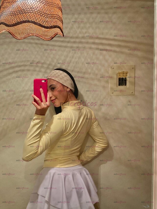 FOTOS DE ATREVIDA PROVOCATIVA MIA 19 AÑOS, LAS MÁS LUJURIOSA