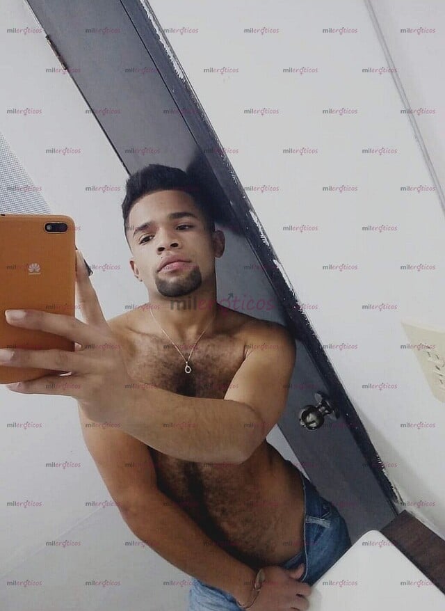 FOTOS DE COSTEÑO, VERSÁTIL, ARRECHO, AGUANTADOR Y EN PIEL MORENA