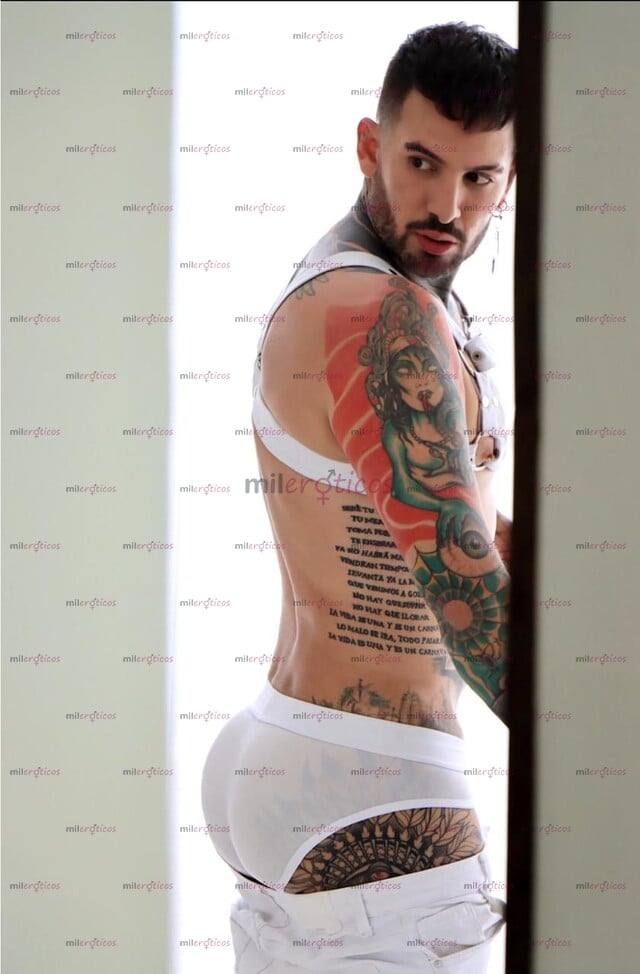 FOTOS DE RELÁJATE CON MIS MANOS Y DESPUÉS CON MI CUERPO. DÉJATE CONSENTIR POR MI.!