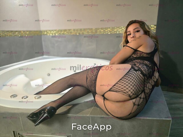 FOTOS DE SERVICIO COMPLETO CON LUGAR INCLUÍDO $800 HERMOSA TRANS