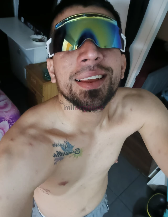 Para cumplir deseostodo limpio para cumplir tus fantasiastus deseos son ordenesme gustan los triosexperimentar cosas nuevaspasarla rikohaber el amor r...