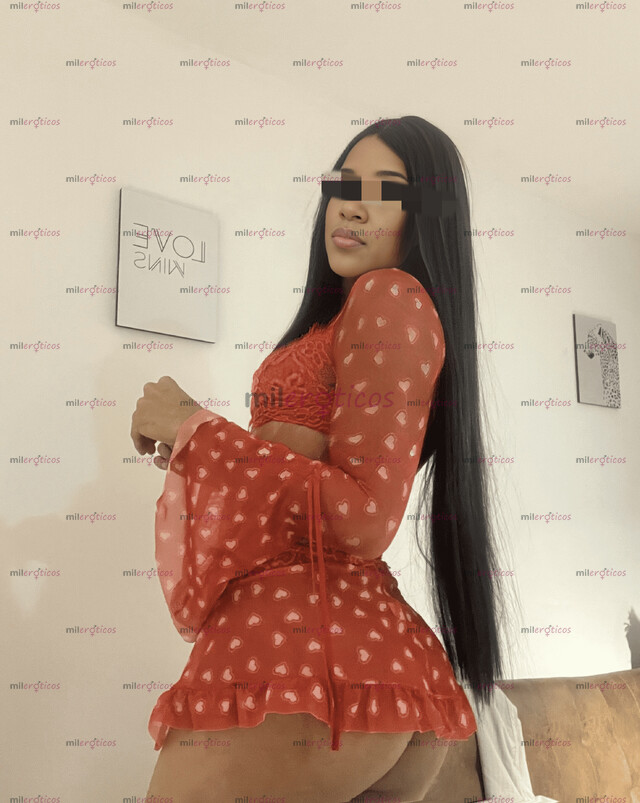 FOTOS DE SEXY TODO UN BOMBÓN,QUIERES MI VERGA TÓMALA ES TUYA