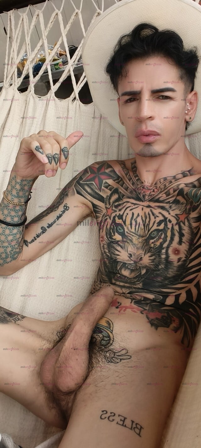 FOTOS DE FLACO ACTIVO BLANCO TATUADO MORBOSO FETICHERO