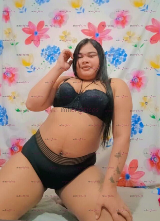 FOTOS DE UNA VENEZOLANA SEXY ATRACTIVA FOGOSA PELI NEGRA 50K