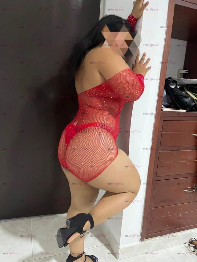 FOTOS DE 2 HERMOSA POLLITA DE SOLO 19 Y 20 AÑOS CUERPO NATURAL