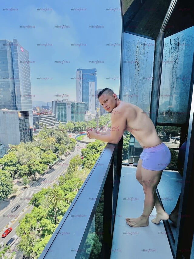 FOTOS DE HOLA DE VISITA EN TU CIUDAD MACHO NALGÓN , Y DE BUENA VERGA HÁBLAME