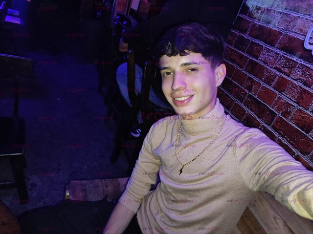 FOTOS DE CHICO TWINS COMPLACIENTE. PARA BUEN SEXO YA CONTÁCTAME