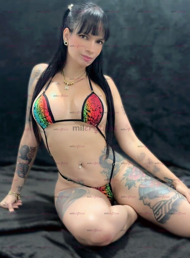 FOTOS DE SOY ESTRELLA UNA CHICA TATUADA ALTA 120K LA HORA