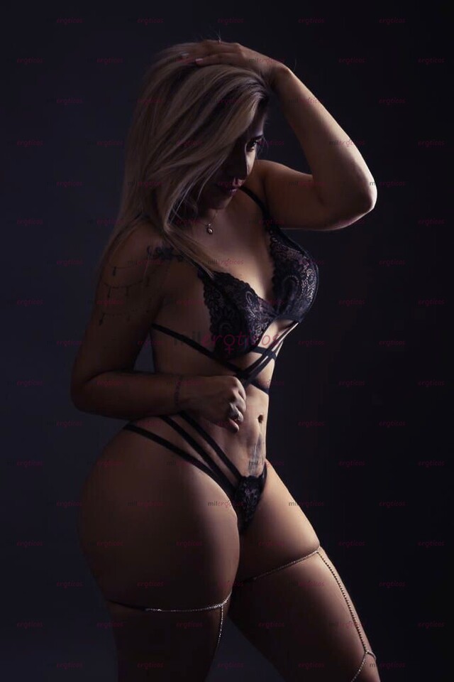 FOTOS DE BELLA DAMA COLOMBIANA SOY UNA ESCORT MUY ARDIENTE