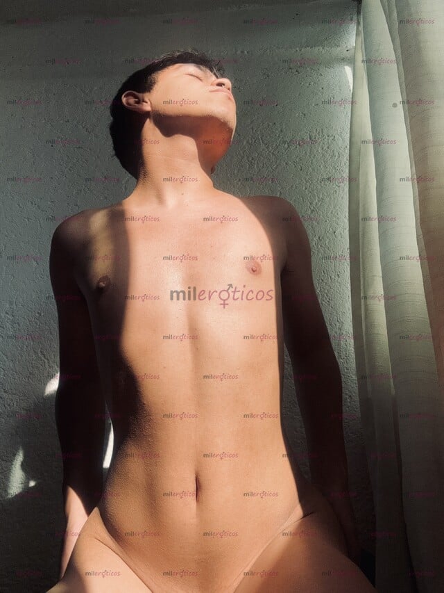 FOTOS DE TWINK FIT PASIVO CON GANAS DE SEX Y PASARLA BIEN