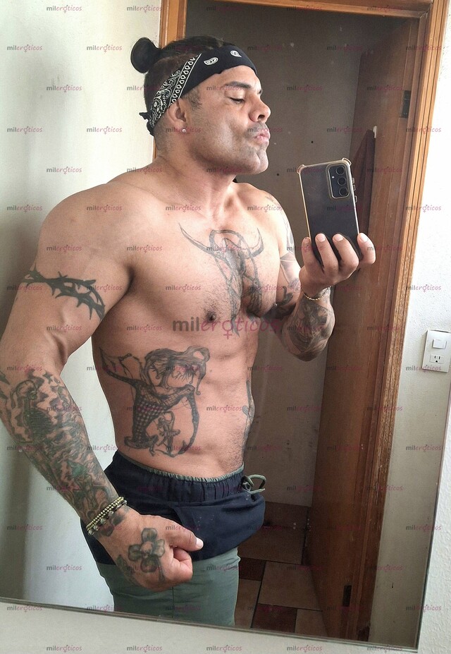 FOTOS DE VERGA DE CAMPEONATO TRABAJO CON MUJERES Y PAREJAS SWINGERS