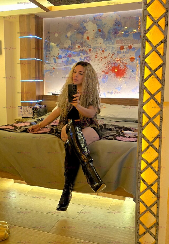 FOTOS DE INTERACTIVA...BELLA Y COMPLACIENTE..COJELONA.LECHERA.ACEPTOPAGOTARJETA