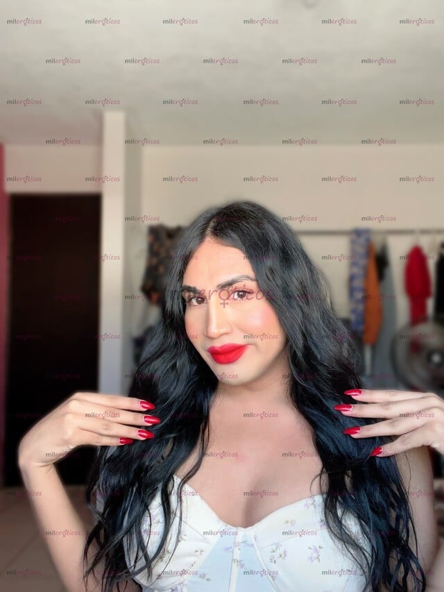 FOTOS DE CON LUGAR,EL LÍMITE LO PONES TÚ, ACT Y PAS,MUJER HERMOSA, LA MÁS FEMENINA