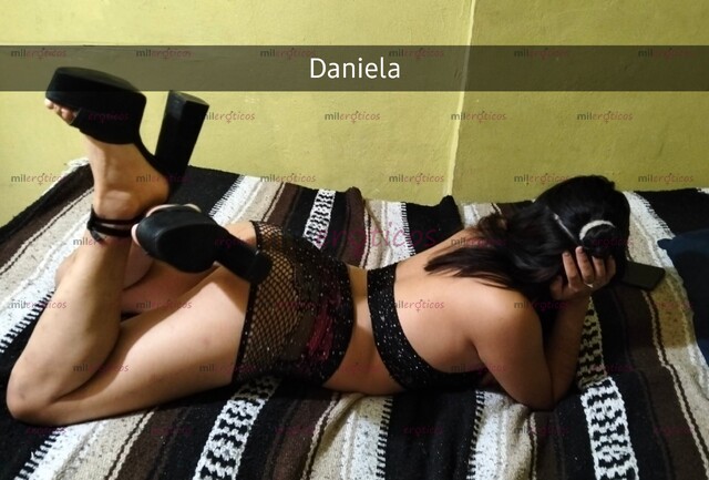 FOTOS DE SOY DANIELA NUEVA EN EL HAMBIETE, DELGATIDA Y DISPUESTA A SACARTE TODA LA LECHIT
