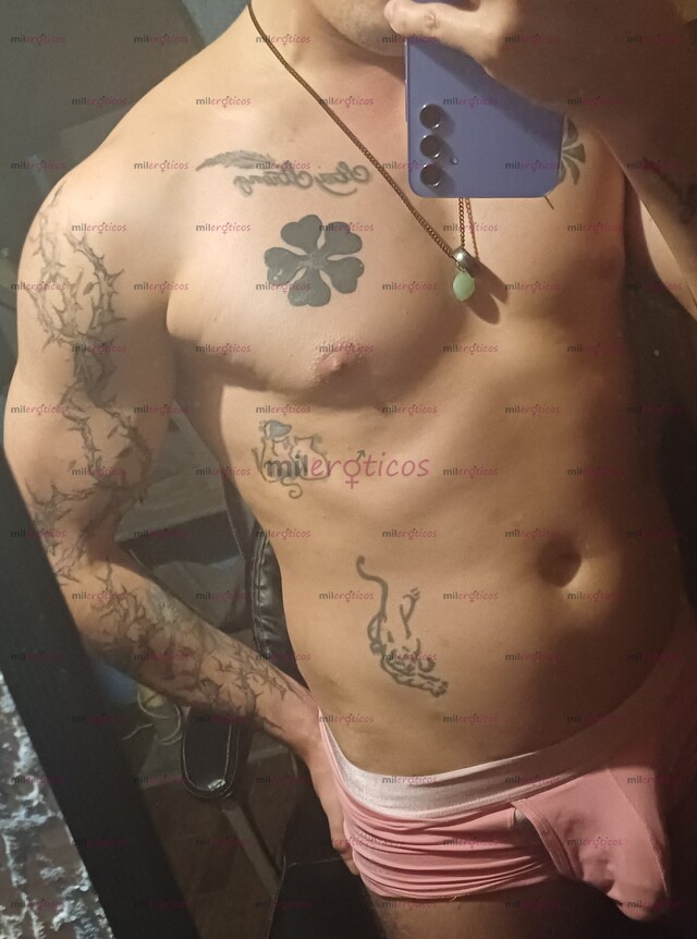 FOTOS DE ACTIVO VARONIL DE GYM, DISPUESTO. 276 119 5944 PREGUNTA.