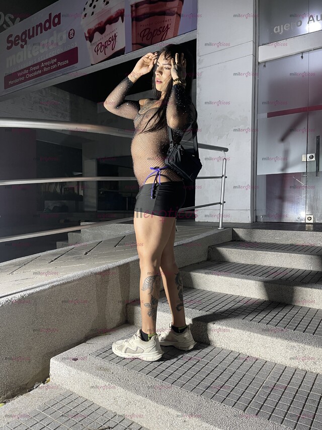 FOTOS DE CHANEL 22CM DOTADA ,FANTASIA ECHO PERSONA. SOY TODO LO QUE QUIERA SER.