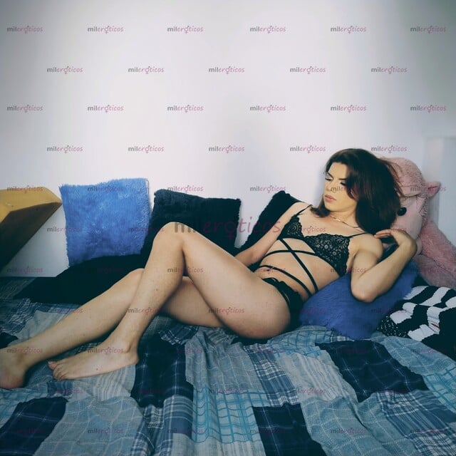 FOTOS DE CHÍA CHICA SEXY LISTA PARA TRAGAR TODA LA LECHE QUE ME QUIERAS DAR