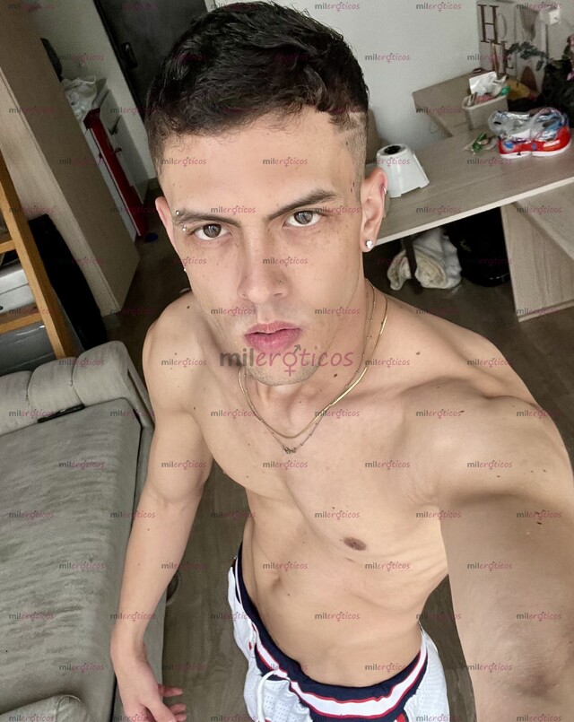 FOTOS DE NUEVO EN LA CIUDAD. SOLO WHATSAPP 3169864721